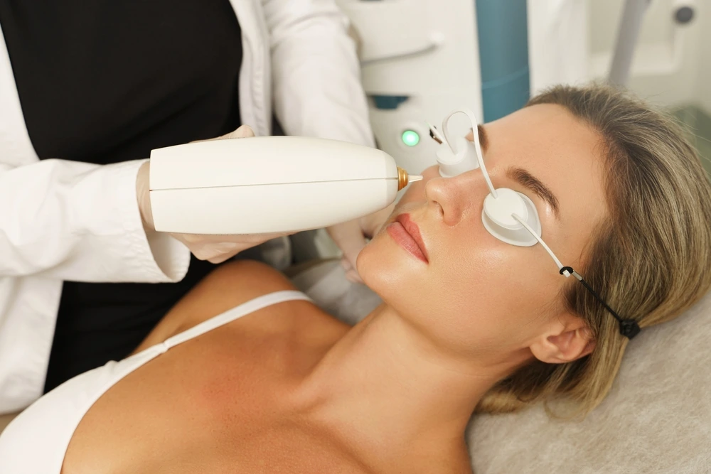 Traitements visuels - Sécheresse oculaire - Symptômes - OPHTA CMC LEMAN Traitements visuels - Sécheresse oculaire - Symptômes - OPHTA CMC LEMAN